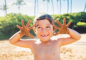 sandy kids and hand sand removal system